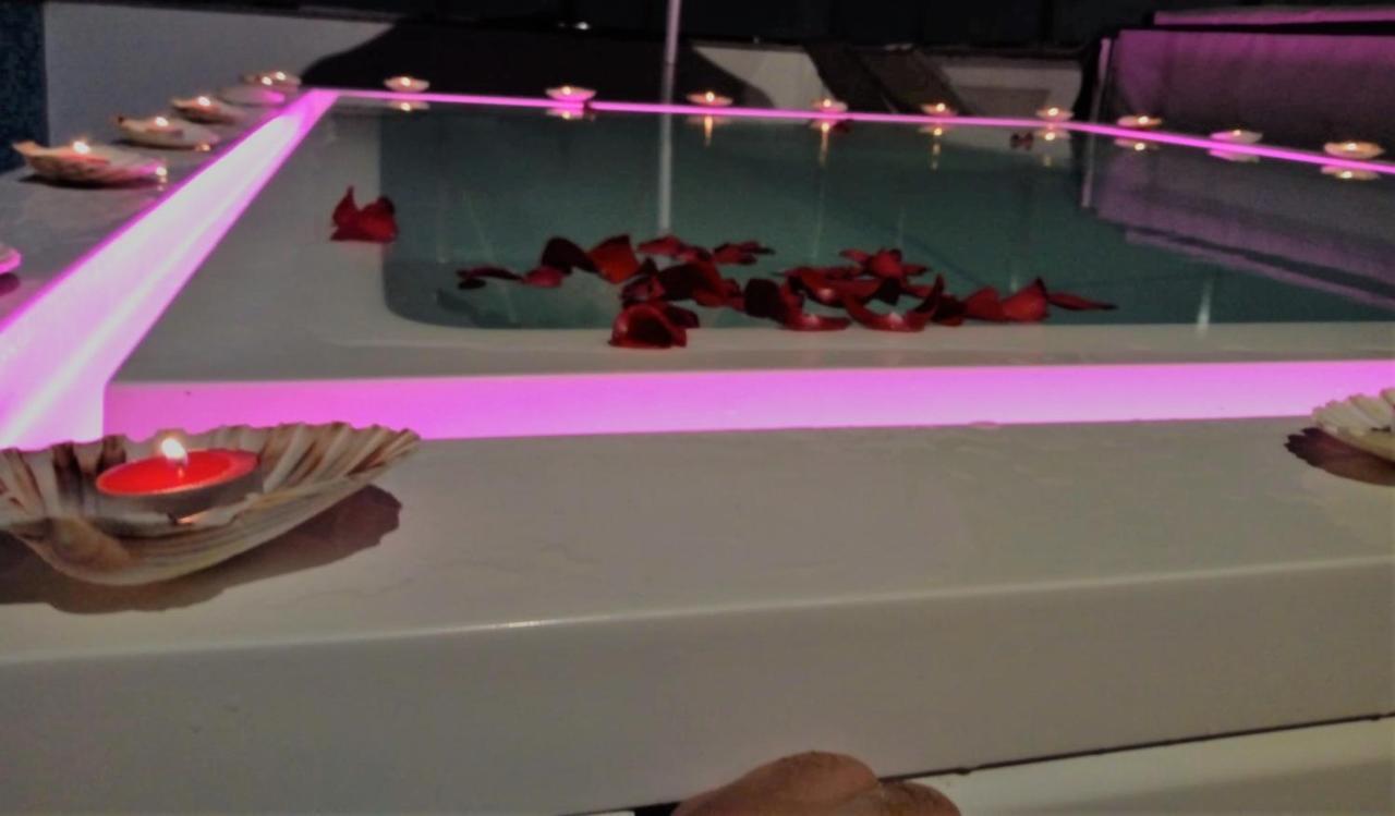 Hotel Oasi Lignano Sabbiadoro Kültér fotó